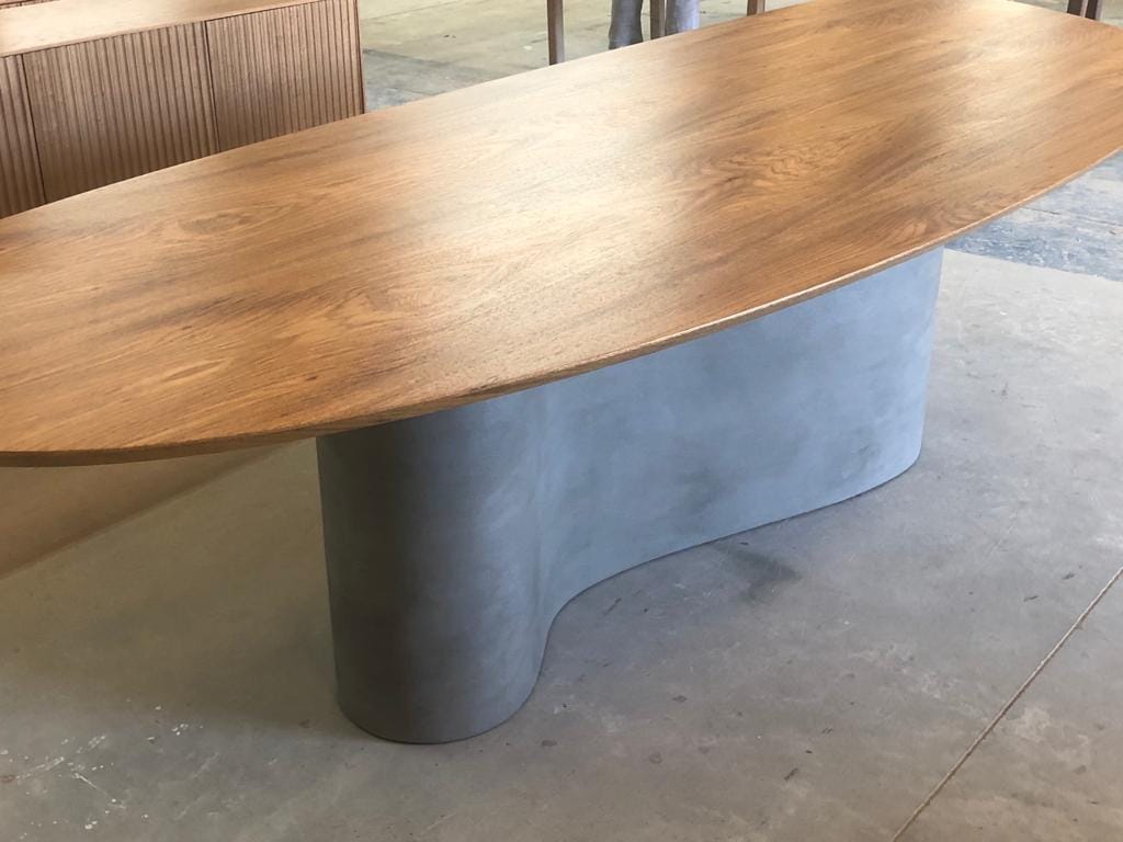Mesa jantar Bhora_Konkret