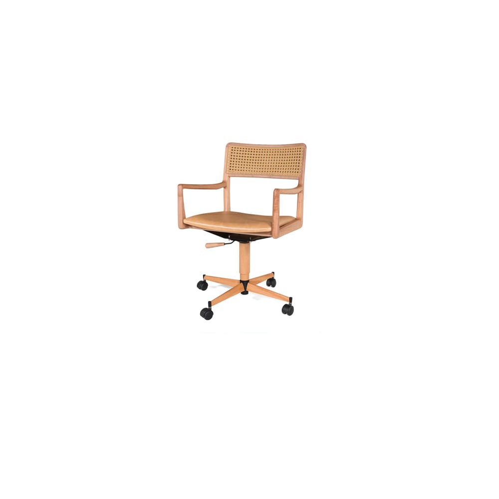 Office Lark Office, design de Luan Del Savio