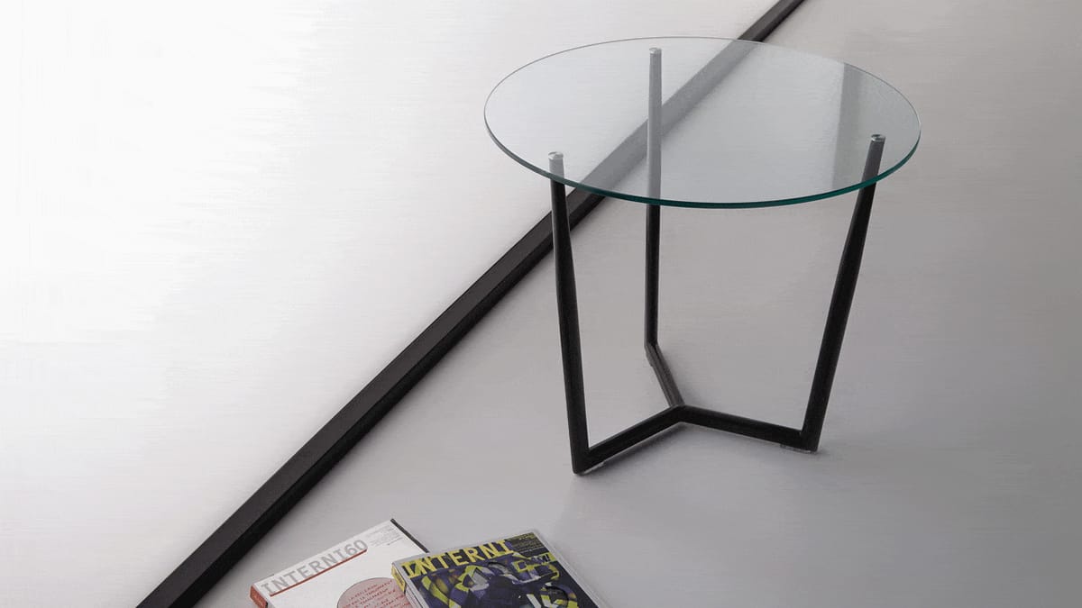 Mesa lateral Form, design de Marcelo Ligieri — foto 4
