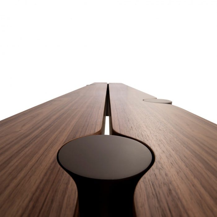 Banco Serpa, design de Ronald Sasson — foto 3
