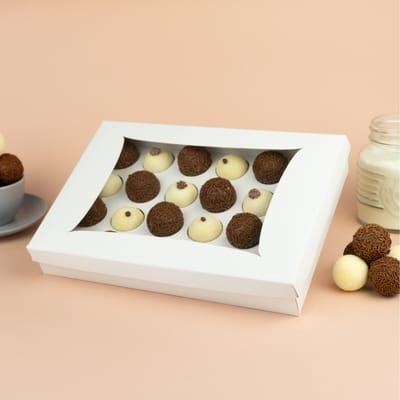 Embalagem Para 24 Doces, Branca - Basics