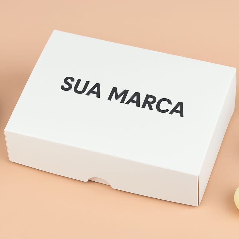 68ba56ae44a17d317a7d8dc681a07929.jpg Caixa Para 12 Doces com Berço, sem Visor Personalizada - Imagem 1